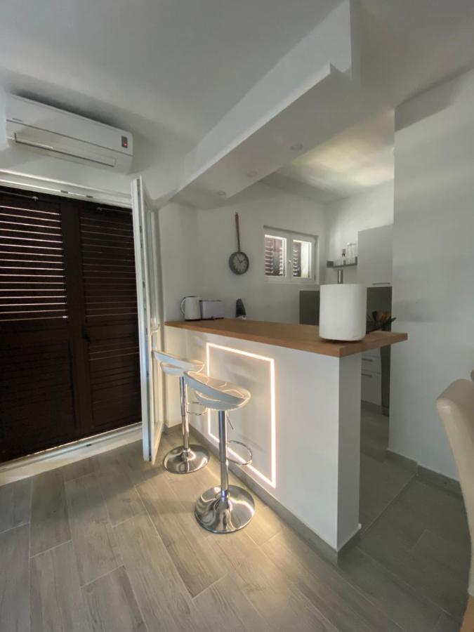 Apartmani Grebastica Exterior photo