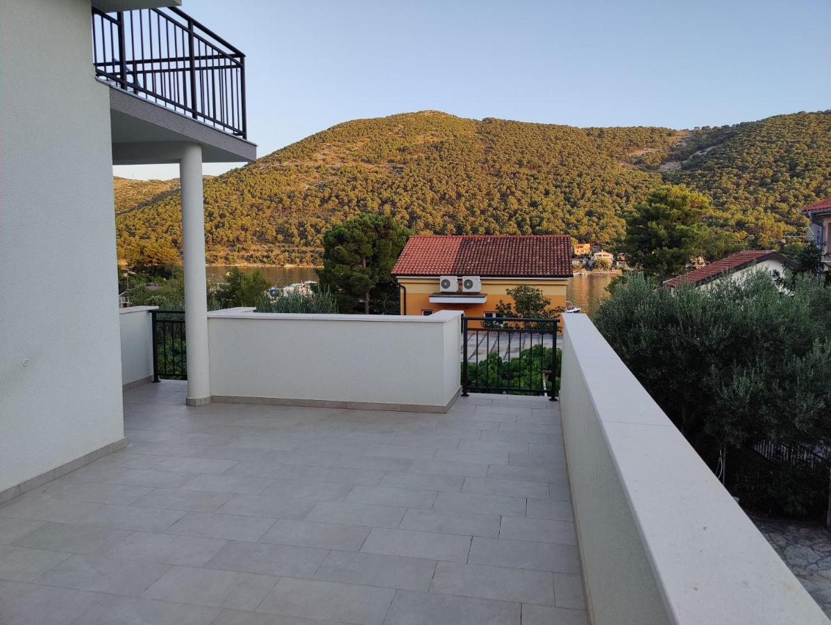 Apartmani Grebastica Exterior photo